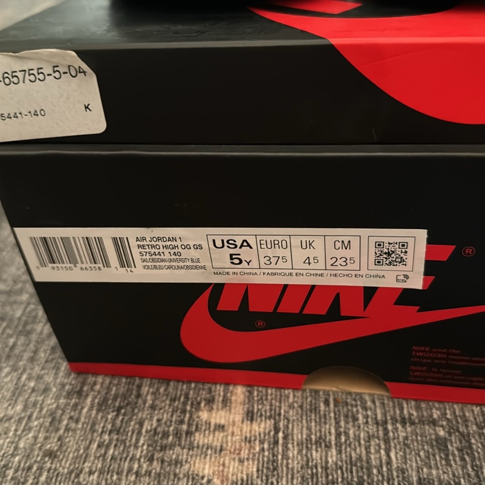 Jordan 1 Retro OG High GS - Picture 5 of 5